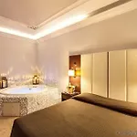 فندق The