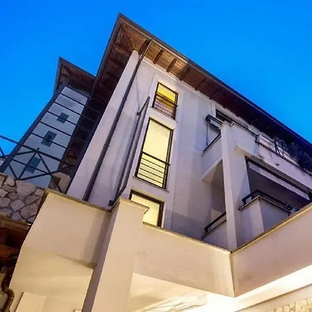 The Hotel Roma
