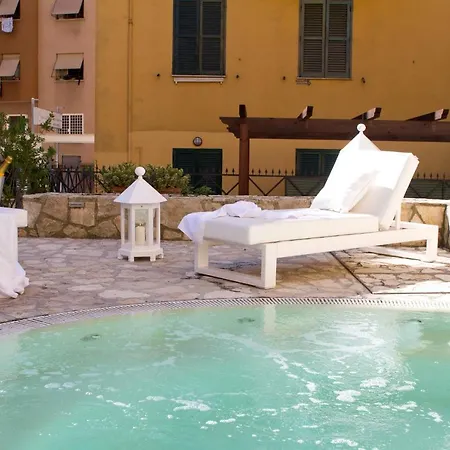 The Hotel Roma