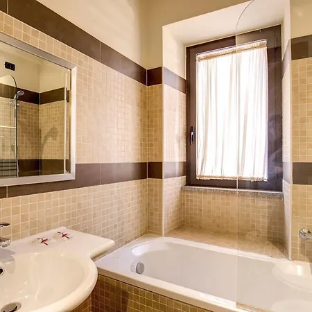 Hotel The